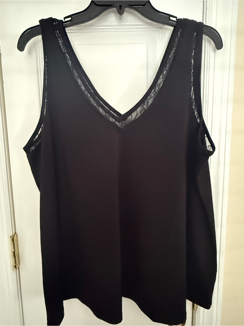 Torrid Studio Crepe Jersey tank top V-neckline Sleeveless nWT